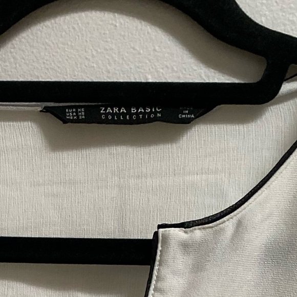 Zara V-Neck Contrast Trim Chiffon Blouse - Picture 3 of 5